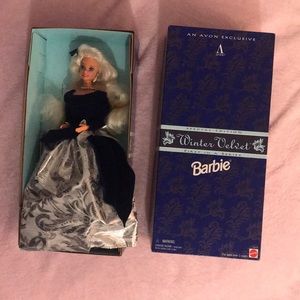 Winter Velvet Barbie -An Avon Exclusive 1995